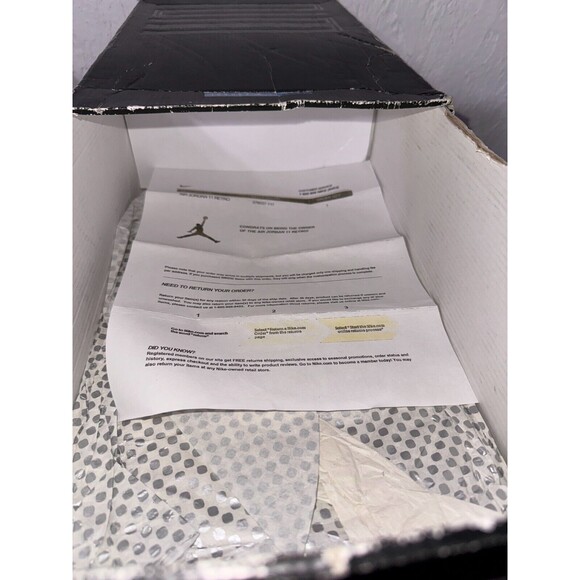 US 12 - Nike Air Jordan 11 Retro High OG Legend Blue / Colombia - 378037-117 - Picture 11 of 12